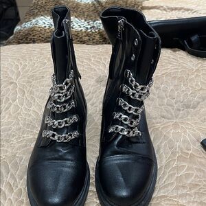 Black Chain-Embellished Women's Boots